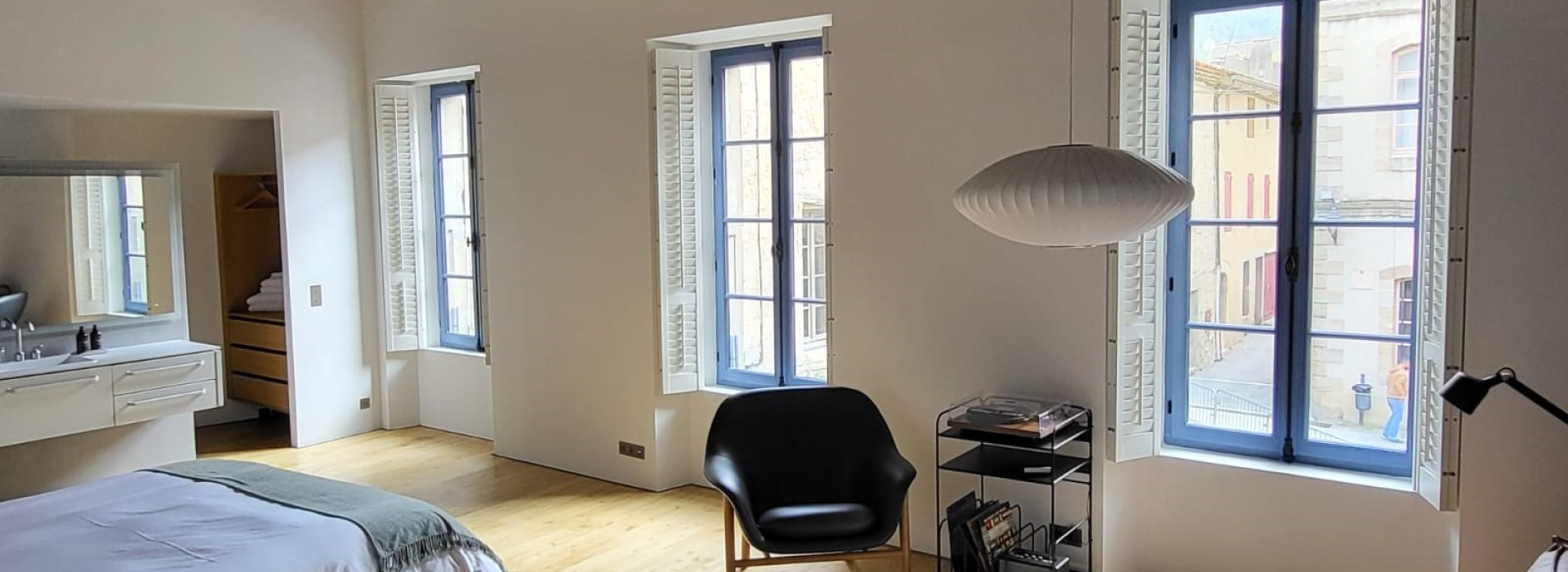 Hotel bouquerie Lagrasse JASNO Shutters chambre.jpg