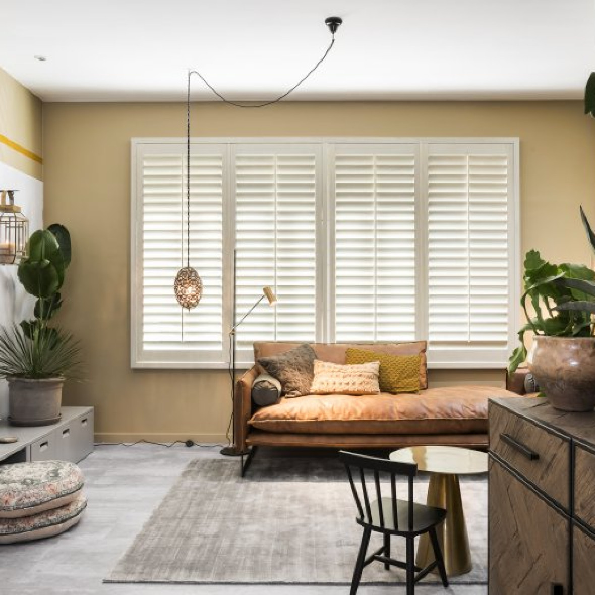 Volets intérieurs en bois pour un magnifique intérieur | JASNO